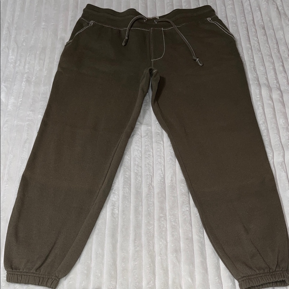 True Religion Big T Jogger | Size Large Men